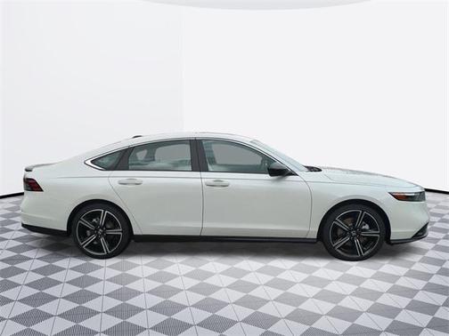 2025 Honda Accord Hybrid Base
