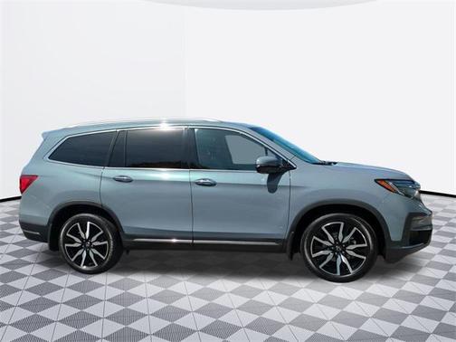2022 Honda Pilot AWD Elite