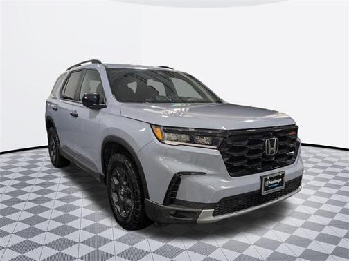 2024 Honda Pilot TrailSport