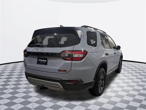2024 Honda Pilot TrailSport