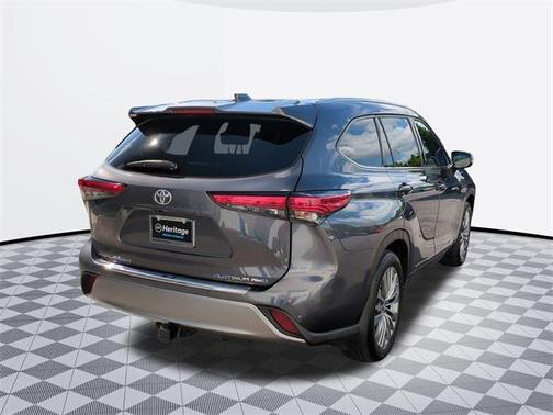 2021 Toyota Highlander Platinum