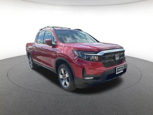 Radiant Red Metallic Ii 2026 Honda Ridgeline RTL