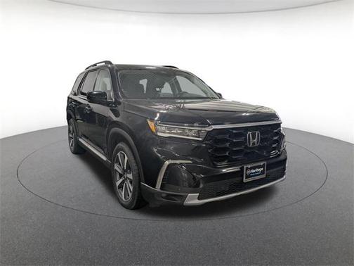 2023 Honda Pilot Touring 8-Passenger