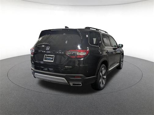 2023 Honda Pilot Touring 8-Passenger