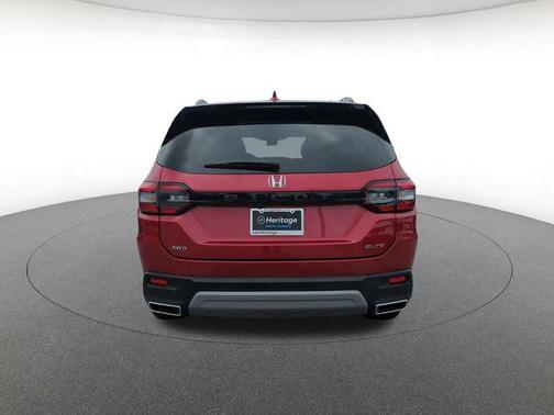 Radiant Red Metallic II 2023 Honda Pilot AWD Elite