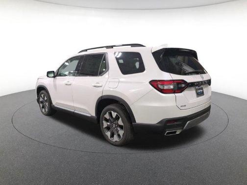 Platinum White Pearl 2026 Honda Pilot Elite