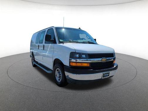 Summit White 2025 Chevrolet Express 2500 Work Van