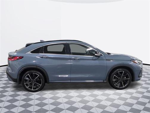 2022 INFINITI QX55 ESSENTIAL