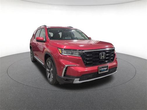 2025 Honda Pilot Touring 8-Passenger