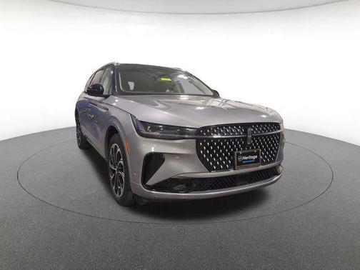 2024 Lincoln Nautilus Reserve