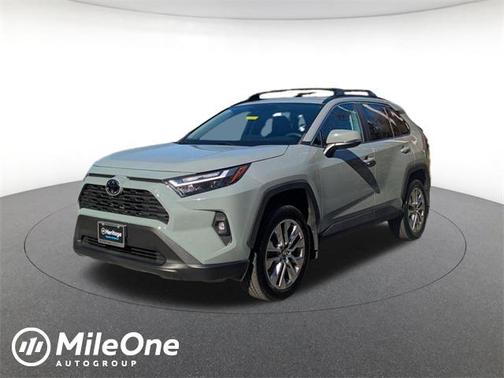 2023 Toyota RAV4 XLE Premium