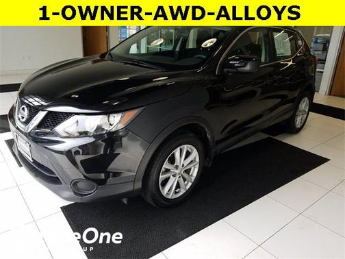 2017 Nissan Rogue Sport S