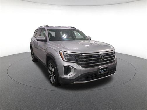 2025 Volkswagen Atlas 2.0T SE w/Technology 4MOTION