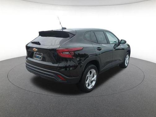 Black Metallic 2024 Chevrolet Trax LS