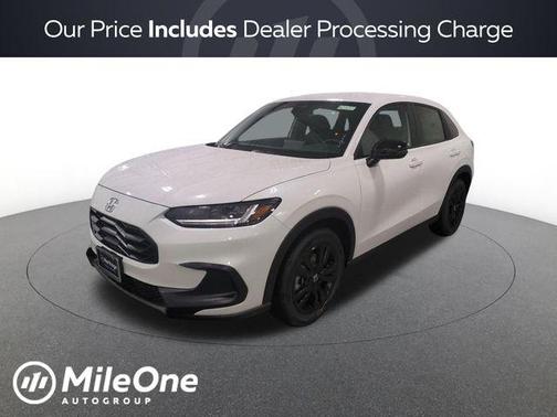 Platinum White Pearl 2026 Honda HR-V AWD Sport