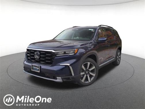 2025 Honda Pilot Touring 8-Passenger