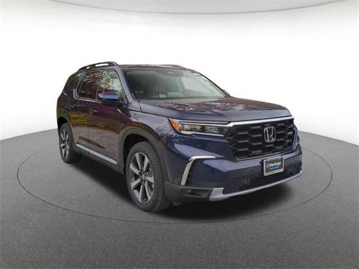 2025 Honda Pilot Touring 8-Passenger