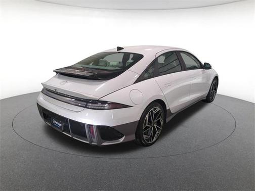 2024 Hyundai IONIQ 6 SEL