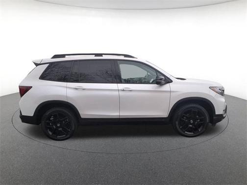 2024 Honda Passport AWD Black