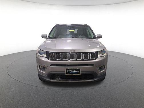 Billet Silver Metallic Clearcoat 2017 Jeep New Compass Limited