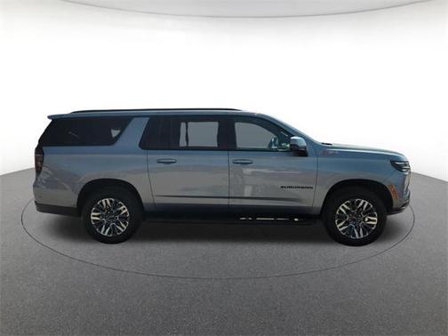 2025 Chevrolet Suburban 4WD Z71