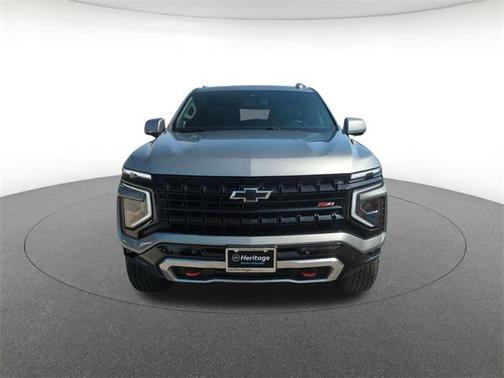 2025 Chevrolet Suburban 4WD Z71