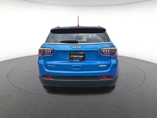 Laser Blue Pearlcoat 2020 Jeep Compass Latitude