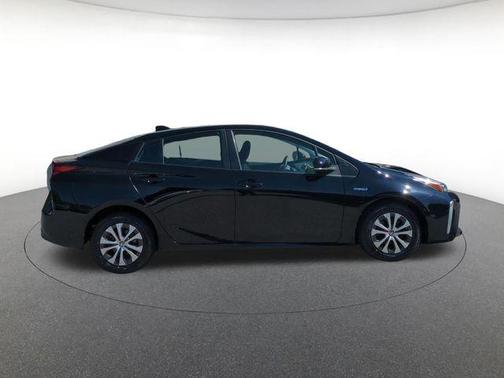 Midnight Black Metallic 2022 Toyota Prius LE