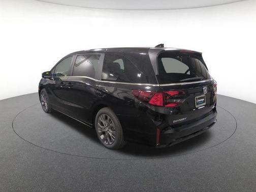 Crystal Black Pearl 2026 Honda Odyssey Touring