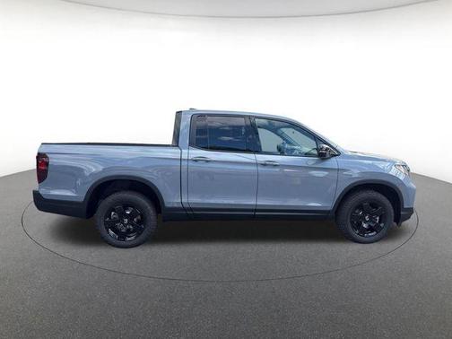 Sonic Gray Pearl 2026 Honda Ridgeline Black