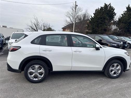 2025 Honda HR-V LX