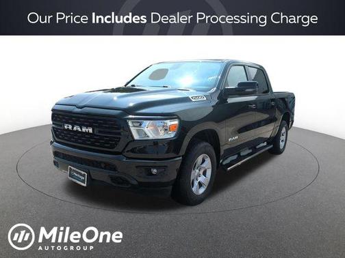 Diamond Black 2023 RAM 1500 Big Horn/Lone Star