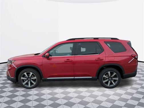 2025 Honda Pilot Touring 8-Passenger