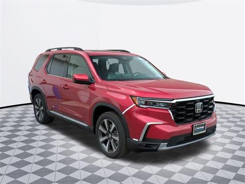 2025 Honda Pilot Touring 8-Passenger