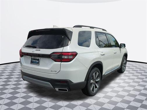 2025 Honda Pilot Elite