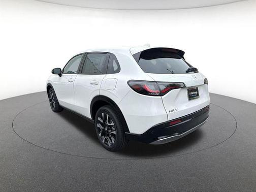 Platinum White 2026 Honda HR-V EX-L