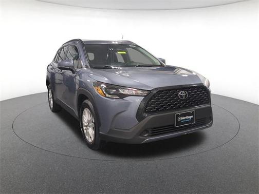 2024 Toyota Corolla Cross LE