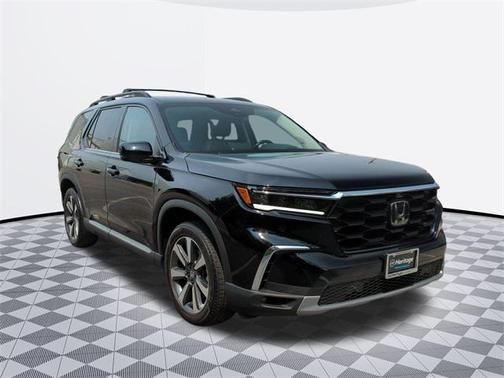 2023 Honda Pilot AWD Elite