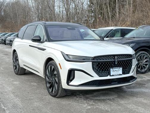 2024 Lincoln Nautilus BLACK LABEL