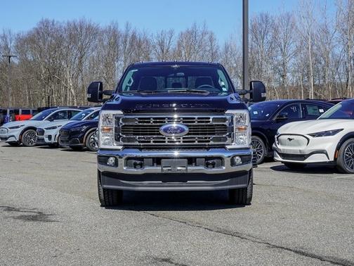 2024 Ford F-350 XLT