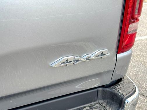 Billet Silver Clearcoat Metallic 2021 RAM 1500 LARAMIE