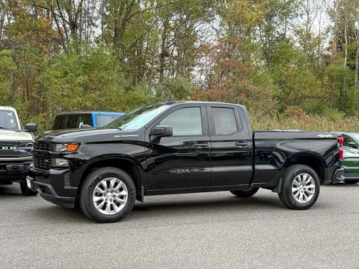 2022 Chevrolet Silverado 1500 Limited CUSTOM