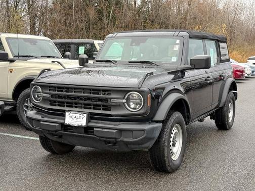 2022 Ford Bronco BASE