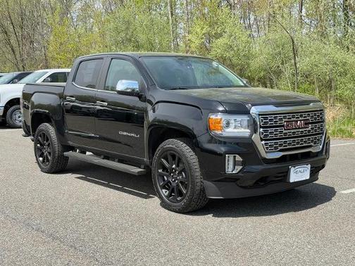 2022 GMC Canyon DENALI