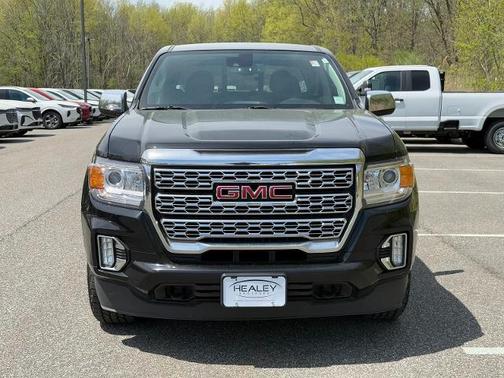 2022 GMC Canyon DENALI