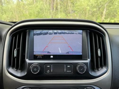 2022 GMC Canyon DENALI