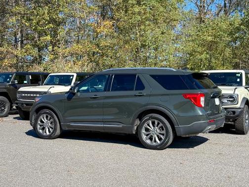 2022 Ford Explorer LIMITED