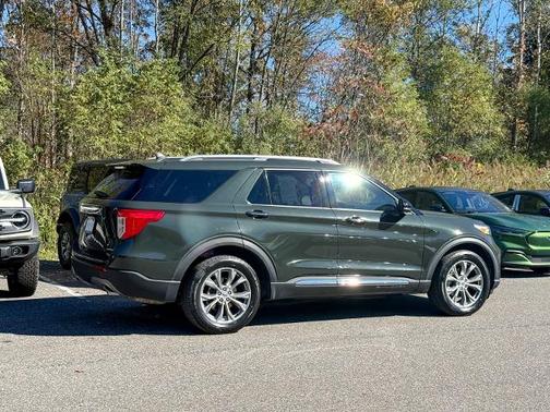 2022 Ford Explorer LIMITED