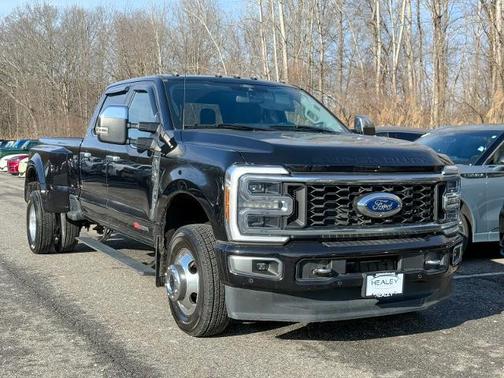 2024 Ford F-350 LIMITED