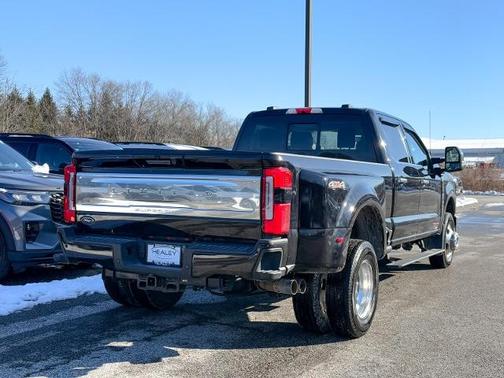 2024 Ford F-350 LIMITED